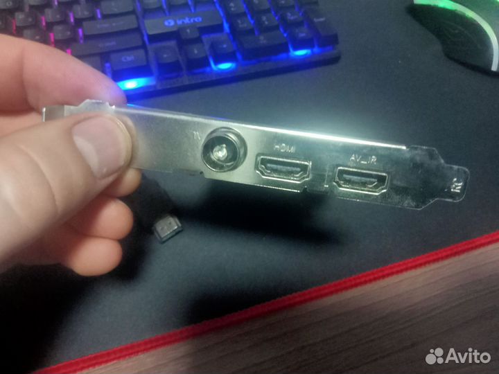 Карта захвата Avermedia h727