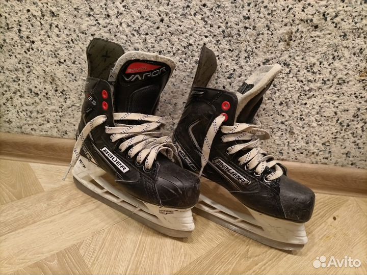 Хоккейные коньки bauer vapor