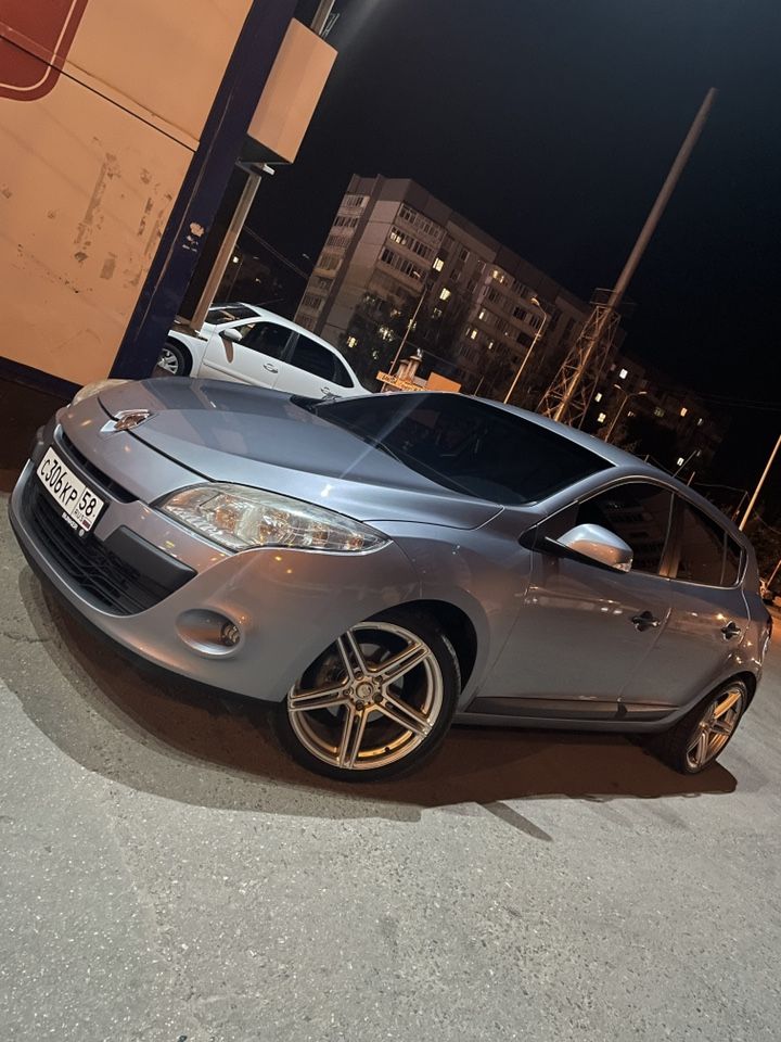 Renault Megane: фото владельца