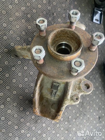 Ford focus 2 поворотный кулак правый левый