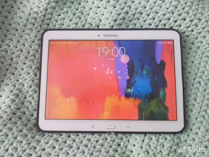 Планшет Samsung galaxy Tab 4 идеальное состояние