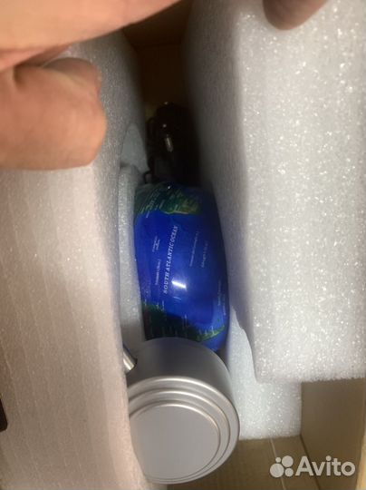 Левитирующий глобус