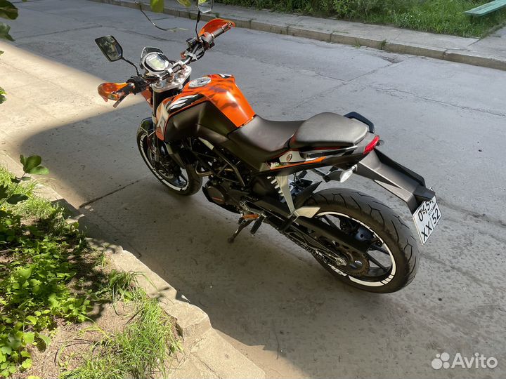 KTM Duke 125