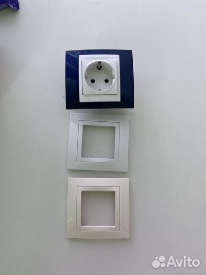 Розетка и рамки scheider electric