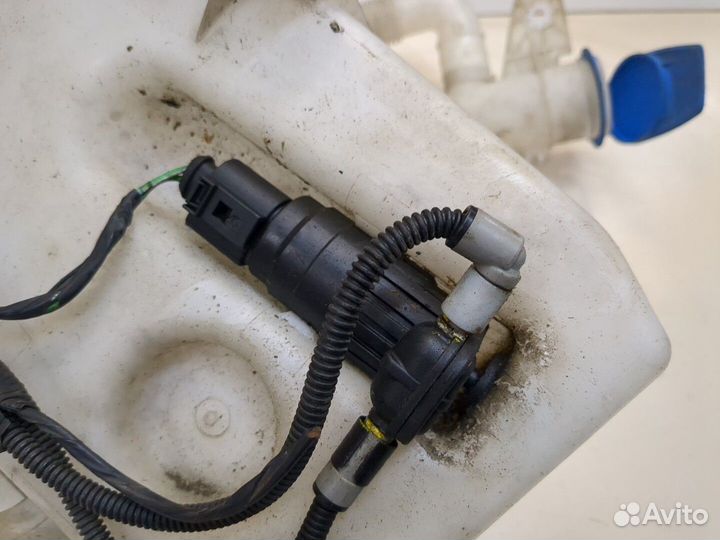 Бачок омывателя Skoda Octavia (A5), 2010