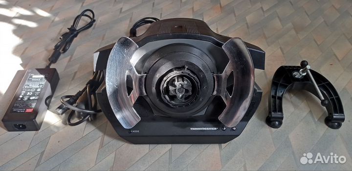 Руль Thrustmaster t500rs