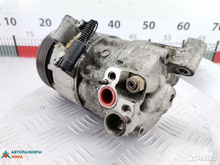 Компрессор кондиционера BMW 3 E46 2002 64509182795