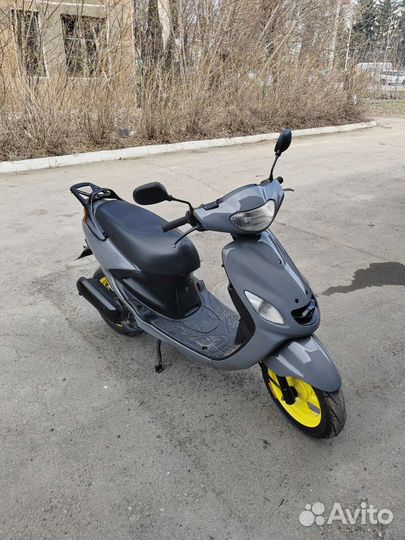 Yamaha Grand Axis 100