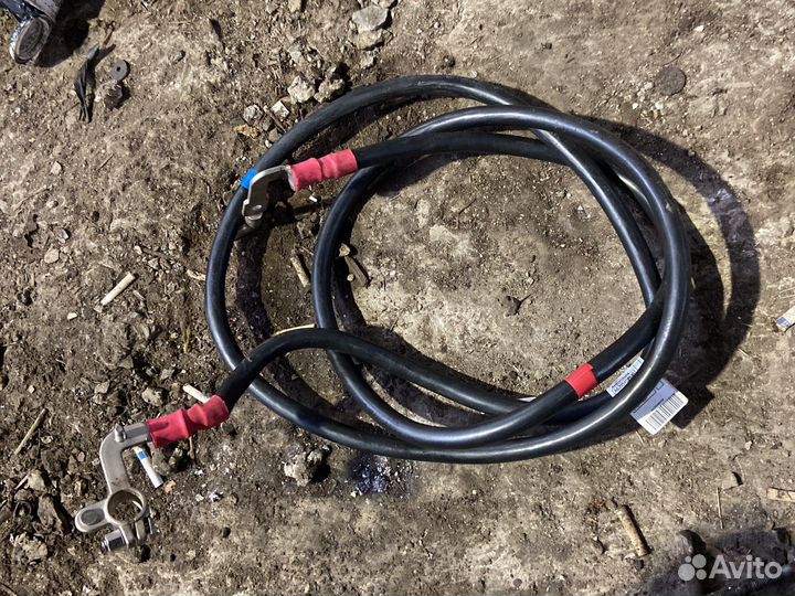 Mercedes Benz Vito (w639): 055 акб, провод акб