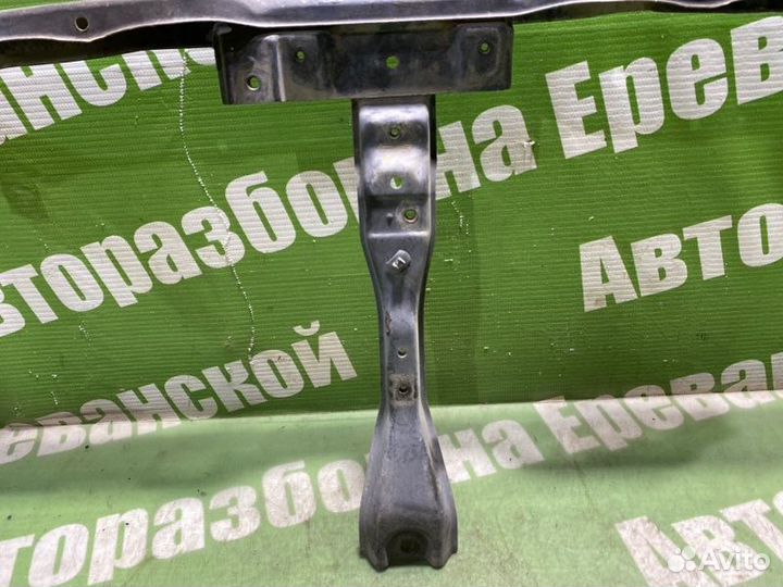 Рамка радиатора Hyundai Sonata EF