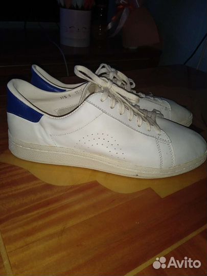 Кроссовки 40