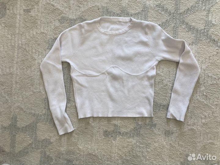 Одежда женская кофты