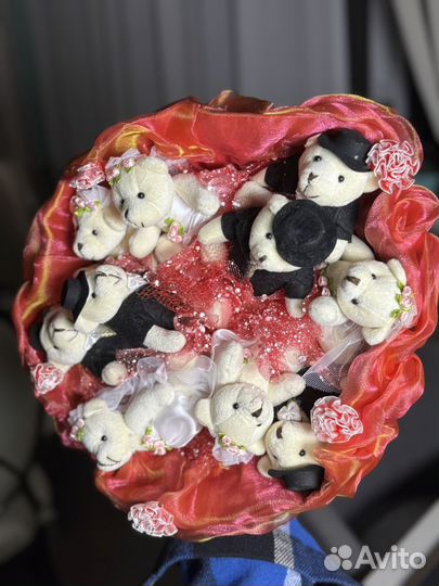 Мягкий букет свадебные мишки