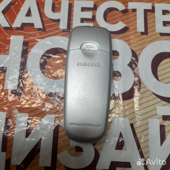 Телефон Samsung c200N