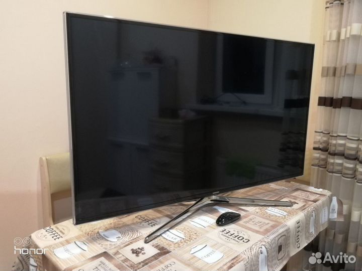 SMART TV samsung 48 дюйма(123см). В отличном сост