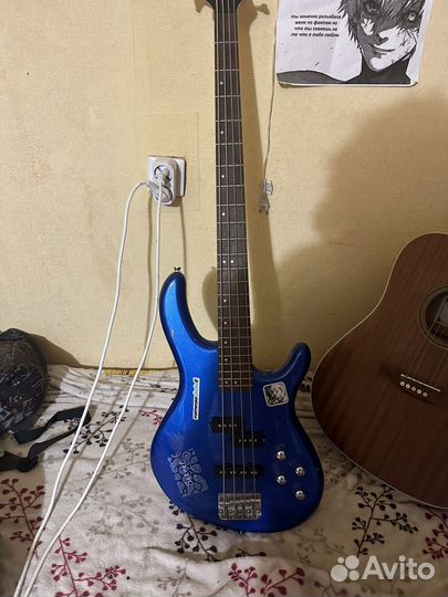 Басс гитара Cort