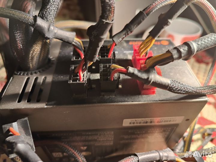 Блок питания Thermaltake TR2 RX 650W нерабочий