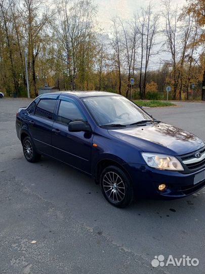 LADA Granta 1.6 МТ, 2012, 138 000 км