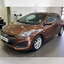 Hyundai i30 1.6 AT, 2013, 153 321 км, с пробегом, цена 975 000 руб.