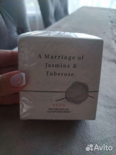Парфюм женский Marriage of Jasmine& Tuberose Avon