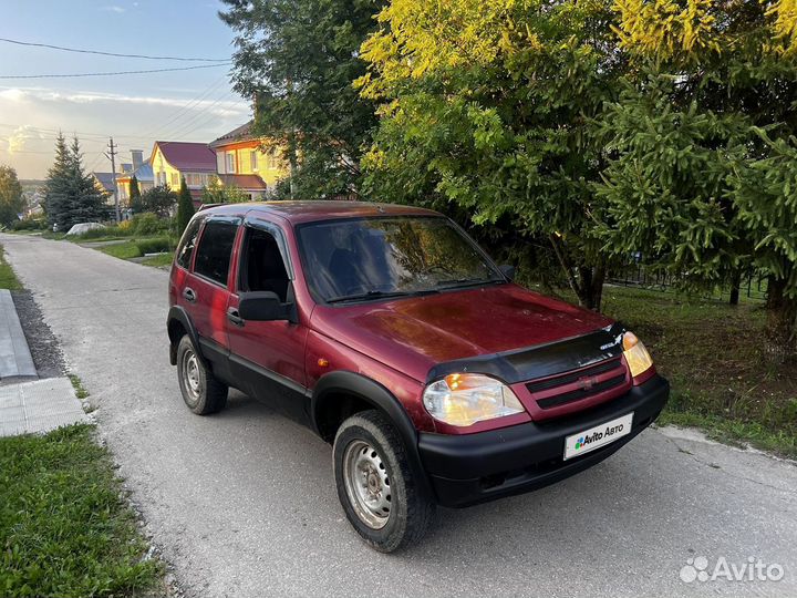 Chevrolet Niva 1.7 МТ, 2008, 100 000 км