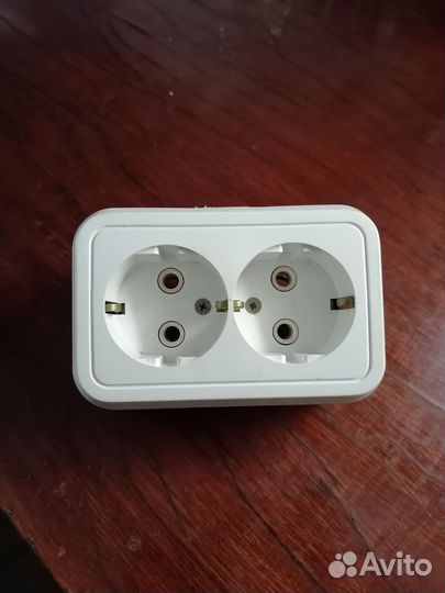 Розетки двойные новые 2шт