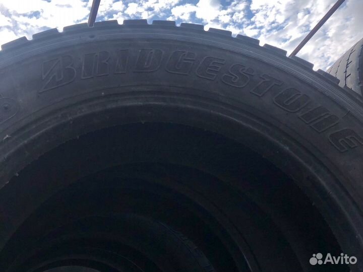 Bridgestone 613V 245/70 R19