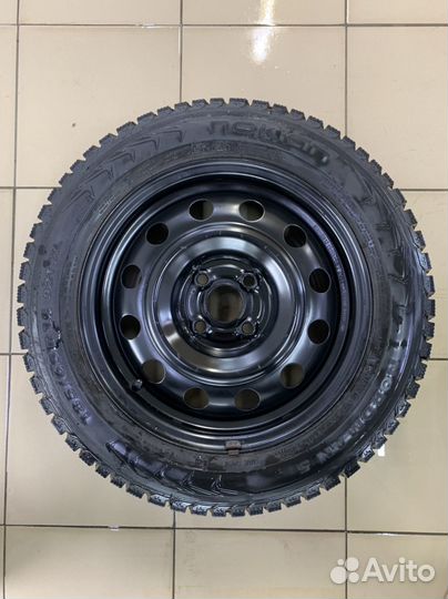 Nokian Tyres Nordman 5 185/65 R15 92T