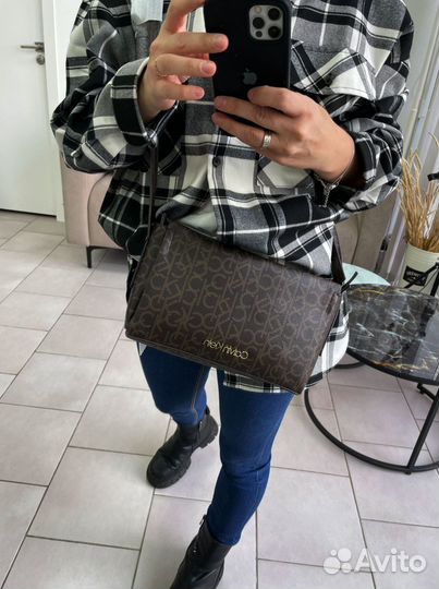 Сумка женская Calvin Klein Logo Crossbody Brown оригинал