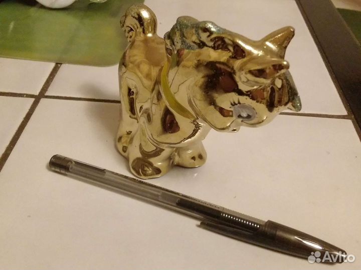 Коник керамический золотой для счастья