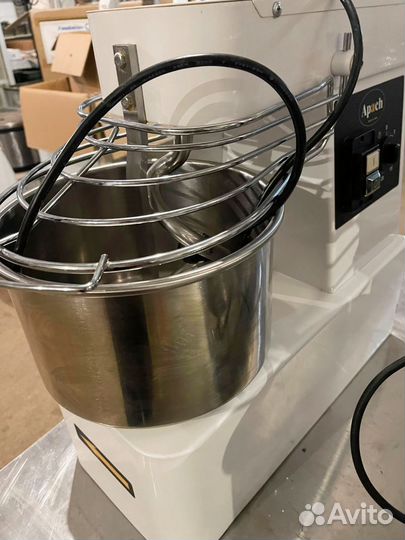 Тестомес Apach 7 л