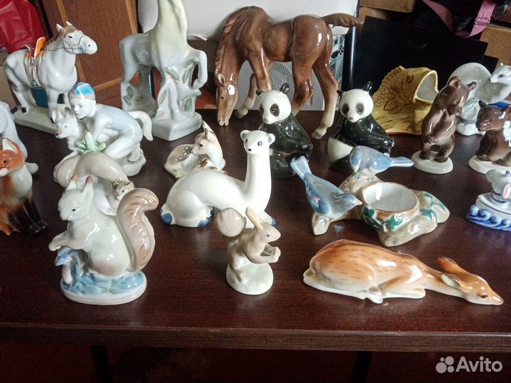 Разные фарфоровые фигурки