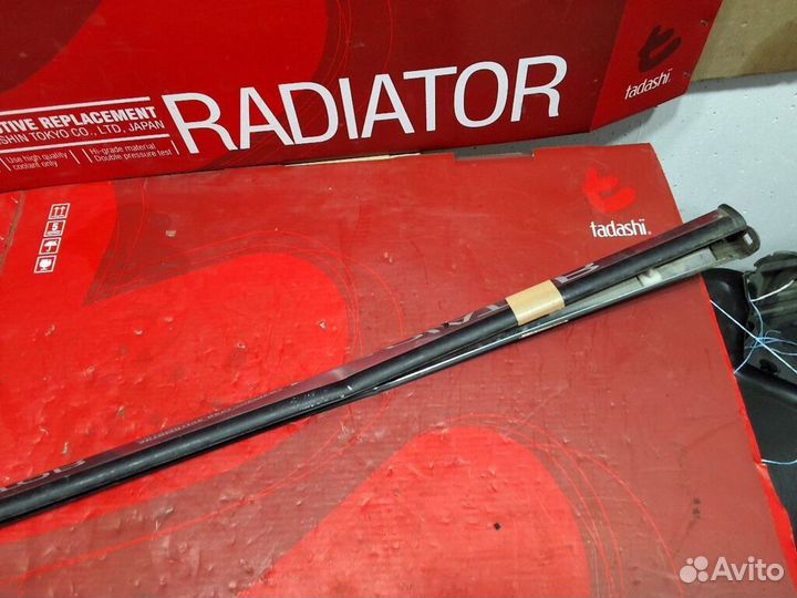 Молдинг кузова Toyota Gaia ACM10G