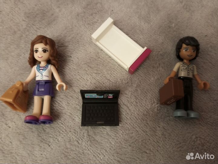 Lego friends частный самолет