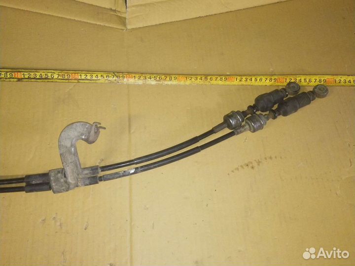 Трос переключения передач на Тойота Аурис