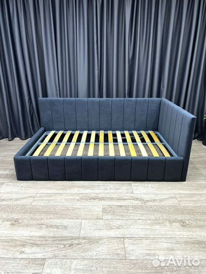 Детская кровать 90х200