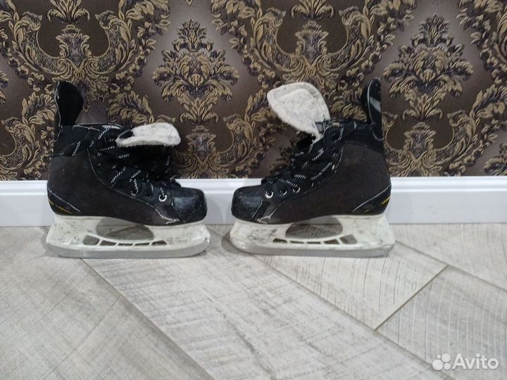 Коньки bauer supreme 36 размер