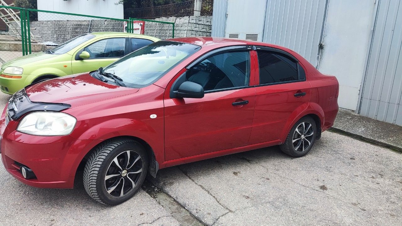 Chevrolet Aveo: фото владельца