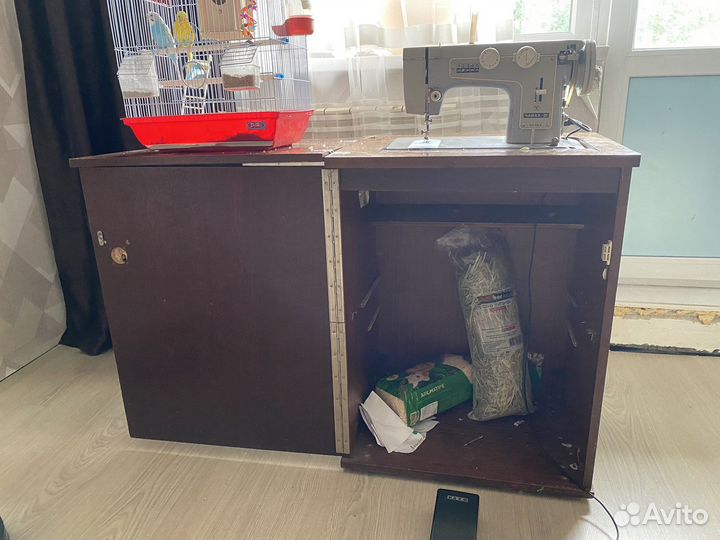 Швейная машина Чайка 3