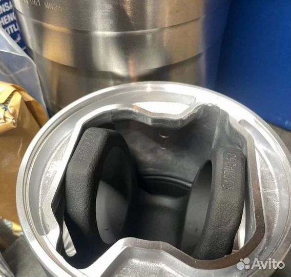 Mahle/Knecht Поршневая группа Scania