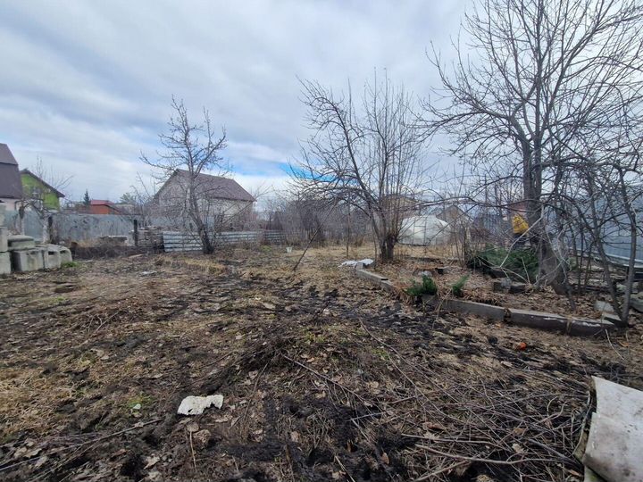 Участок 4 сот. (СНТ, ДНП)