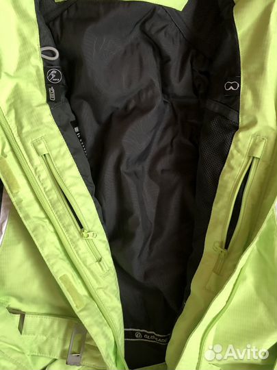 Лыжная куртка женская 42/s