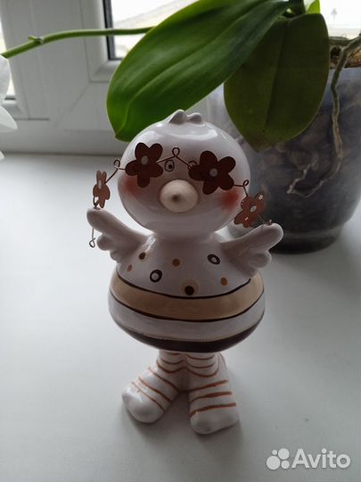 Керамическая фигурка