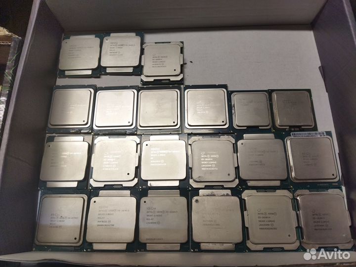 Много процессоров intel и AMD на разные сокеты