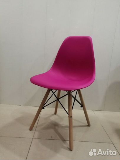 Стул для кафе и дома «Eames DSW»