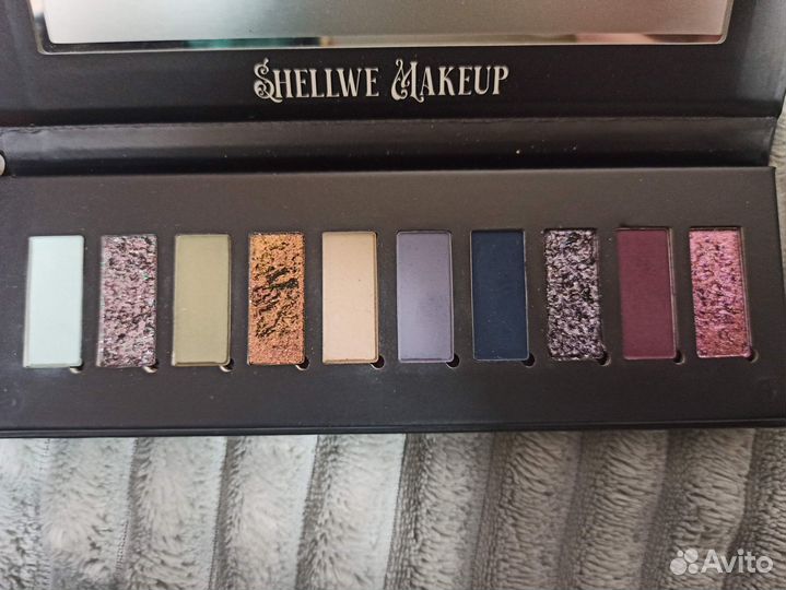 Shellwe makeup somber garden