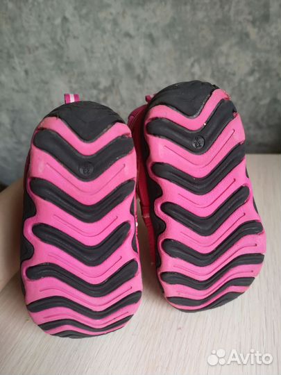 Ботинки демисезонные для девочки 23 размер