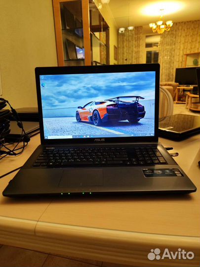 Asus K95V/4 18.4