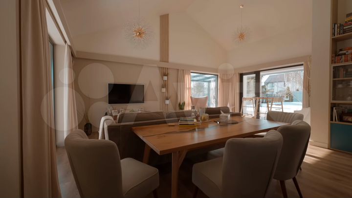 Коттедж 132 м² на участке 10 сот.