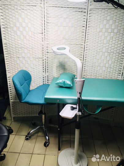 Массажная кушетка